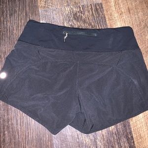 Lululemon black Run Times Short II Size 4